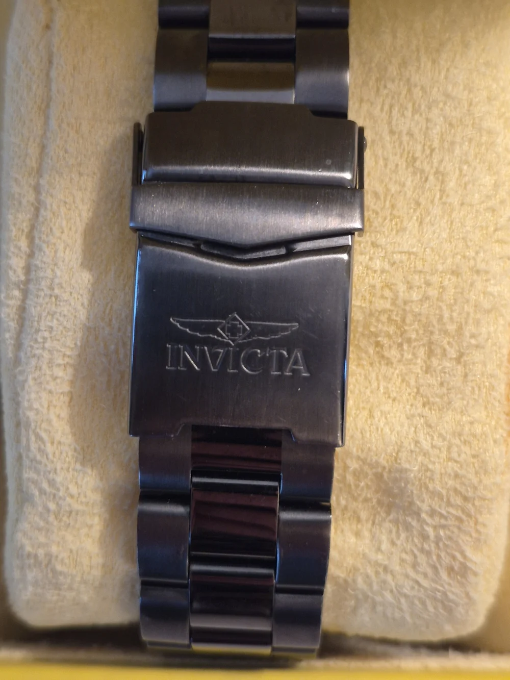 Title INVICTA men's Wlatch